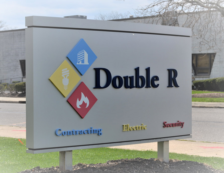 Double-R-Outside-Sign